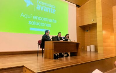 La Junta de Extremadura informa en Don Benito de las posibilidades de un nuevo polígono industrial que pasan por la cesión previa de terrenos y la demanda firme de empresas