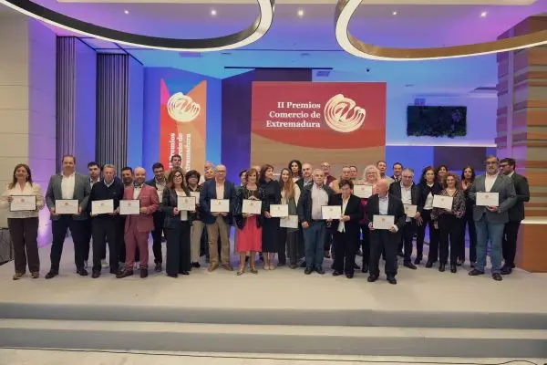 Entrega de premios Comercio de Extremadura en escenario